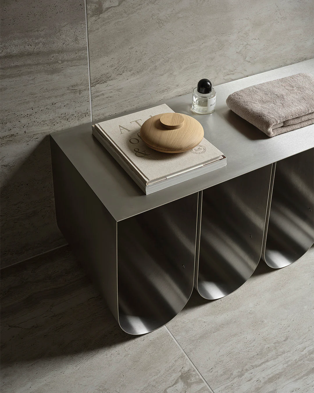 Curved Bench - Image 4