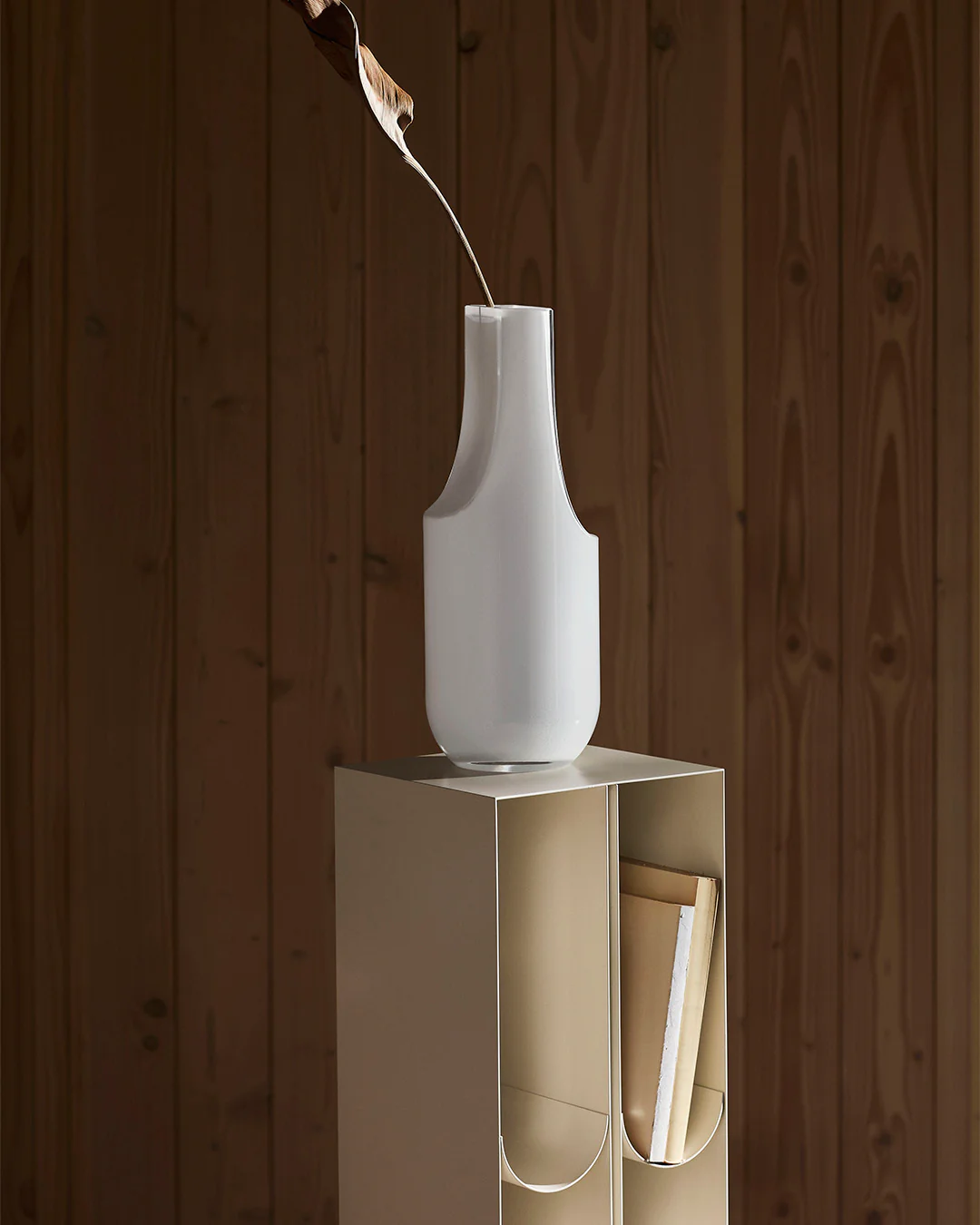 Curved Pedestal - Image 3