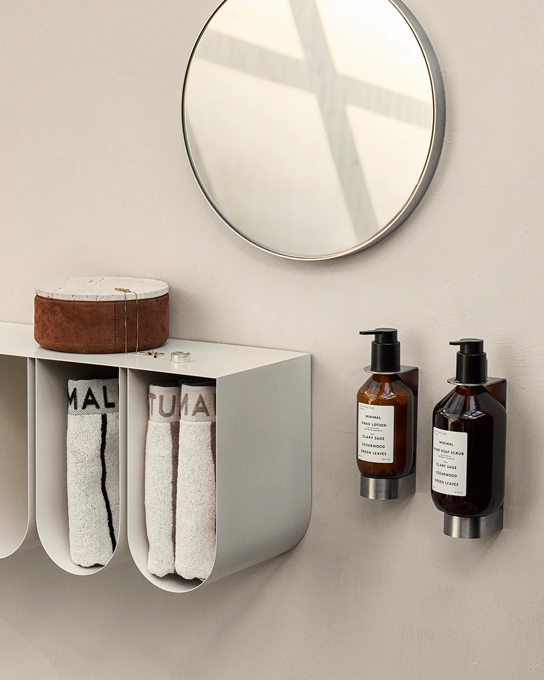 Dowel Hand Lotion Display - Image 3