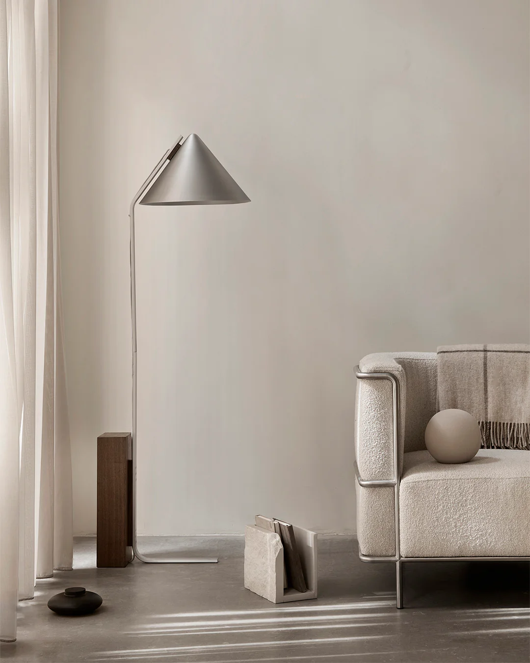 Cone Floor Lamp - Image 3