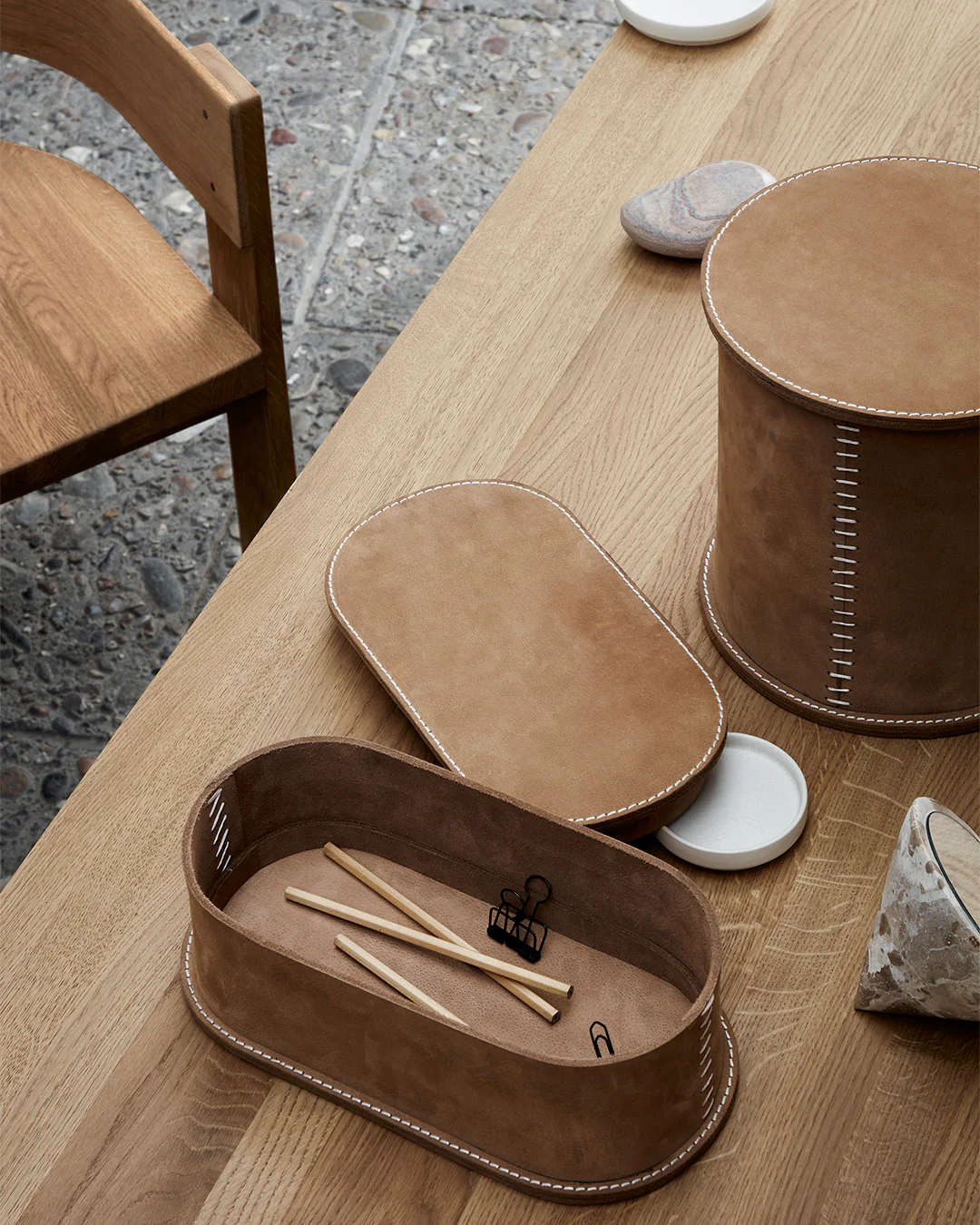 Stitched Leather Box L - Image 2